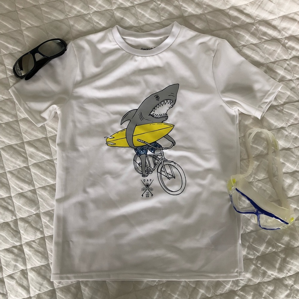 Gap Kids rashguard